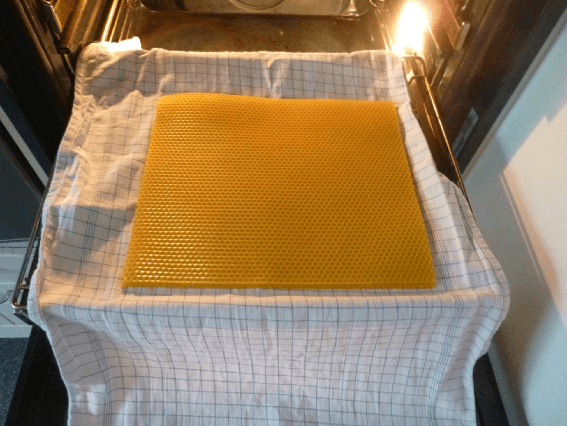 Sådan ruller du selv bivokslys