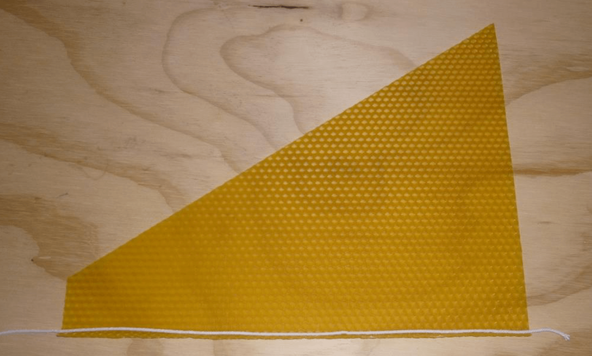 Sådan ruller du selv bivokslys