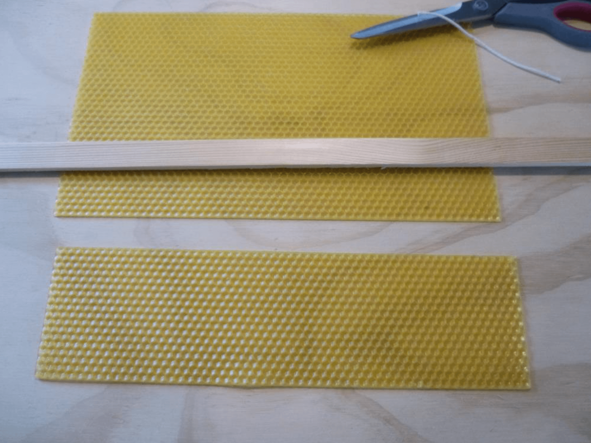 Sådan ruller du selv bivokslys