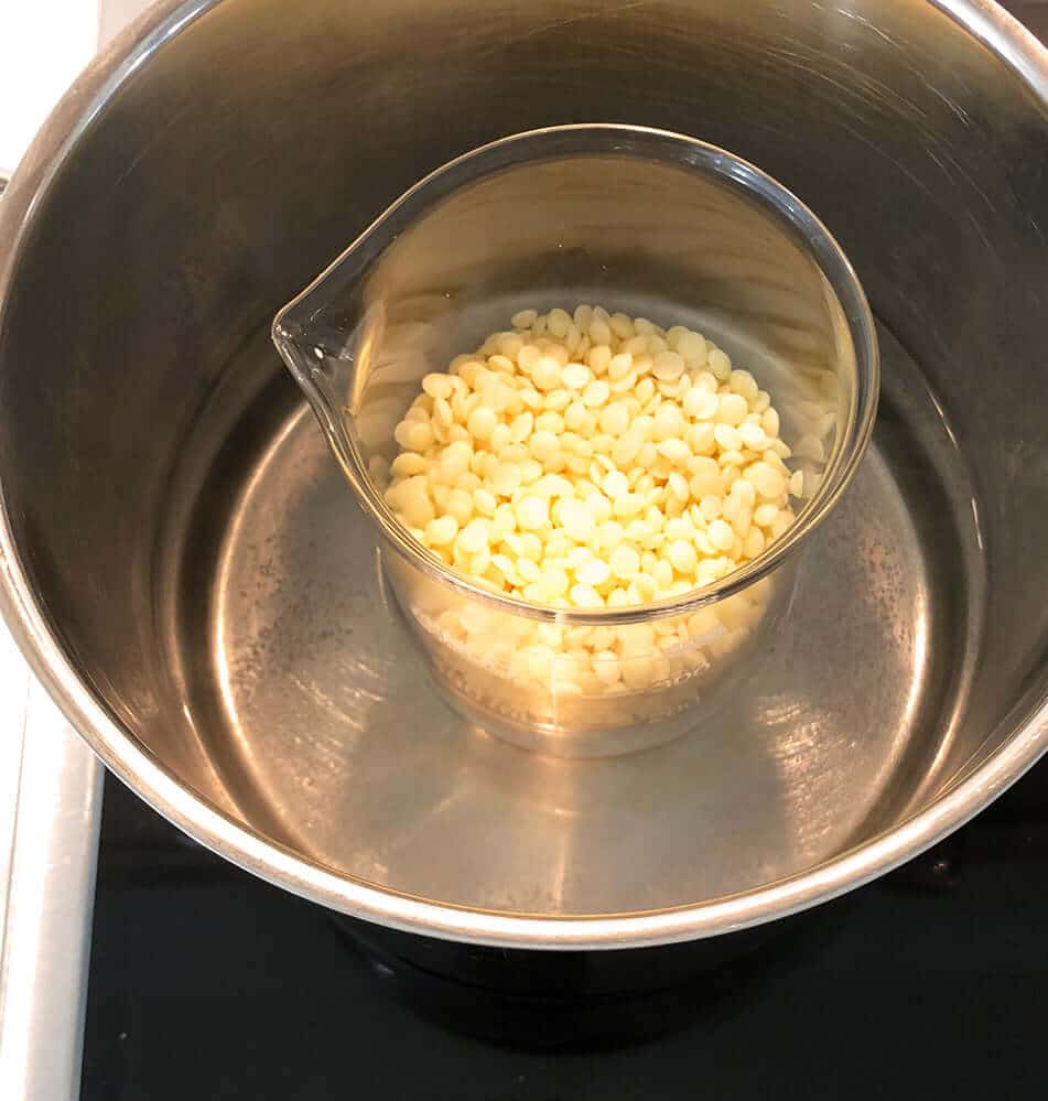 Smelt dine egne naturlige bivokslys