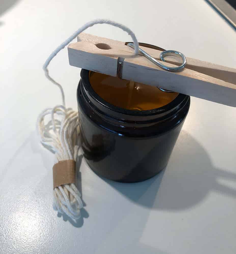 Smelt dit eget naturlige bivoks duftlys